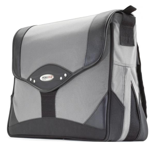 15.4" Premium Laptop Messenger (Available in 2 colors)