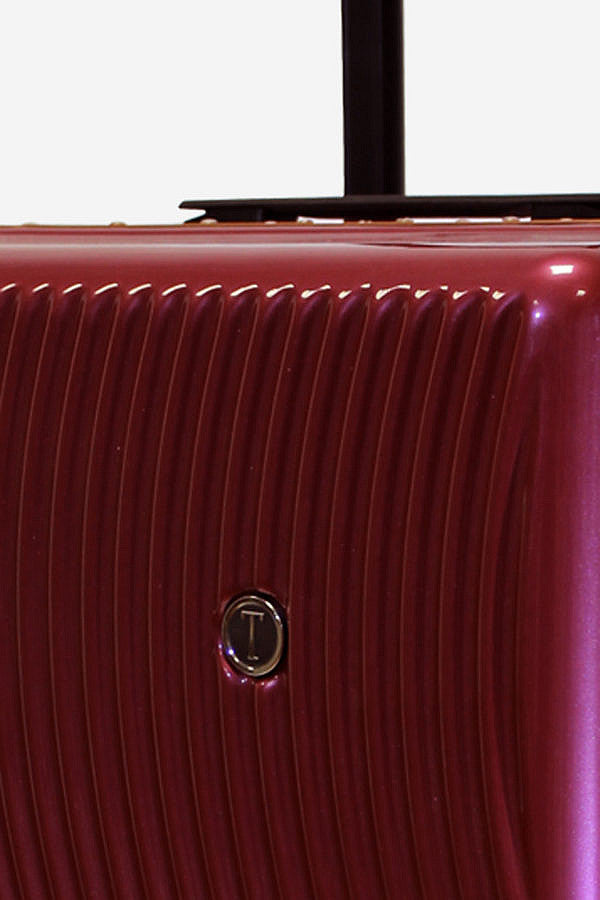 21" Venetian Spinner Carry-On (Available in 3 colors)